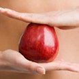 Как подчеркнуть достоинства фигуры «яблоко»